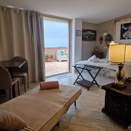 Etna Apartment ตาออร์มินา ภายนอก รูปภาพ