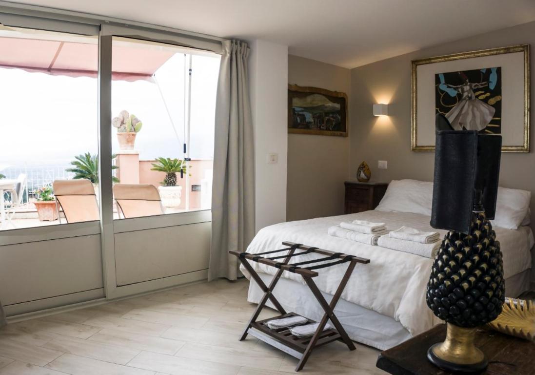Etna Apartment ตาออร์มินา ภายนอก รูปภาพ
